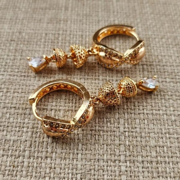 Fashion Earrings Rose Gold Tone Drop Down Jhumka Style ear Jewelry - Picture 10 of 11